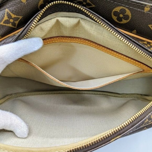 Reporter PM Monogram Canvas Shoulder Bag - Picture 8 of 10